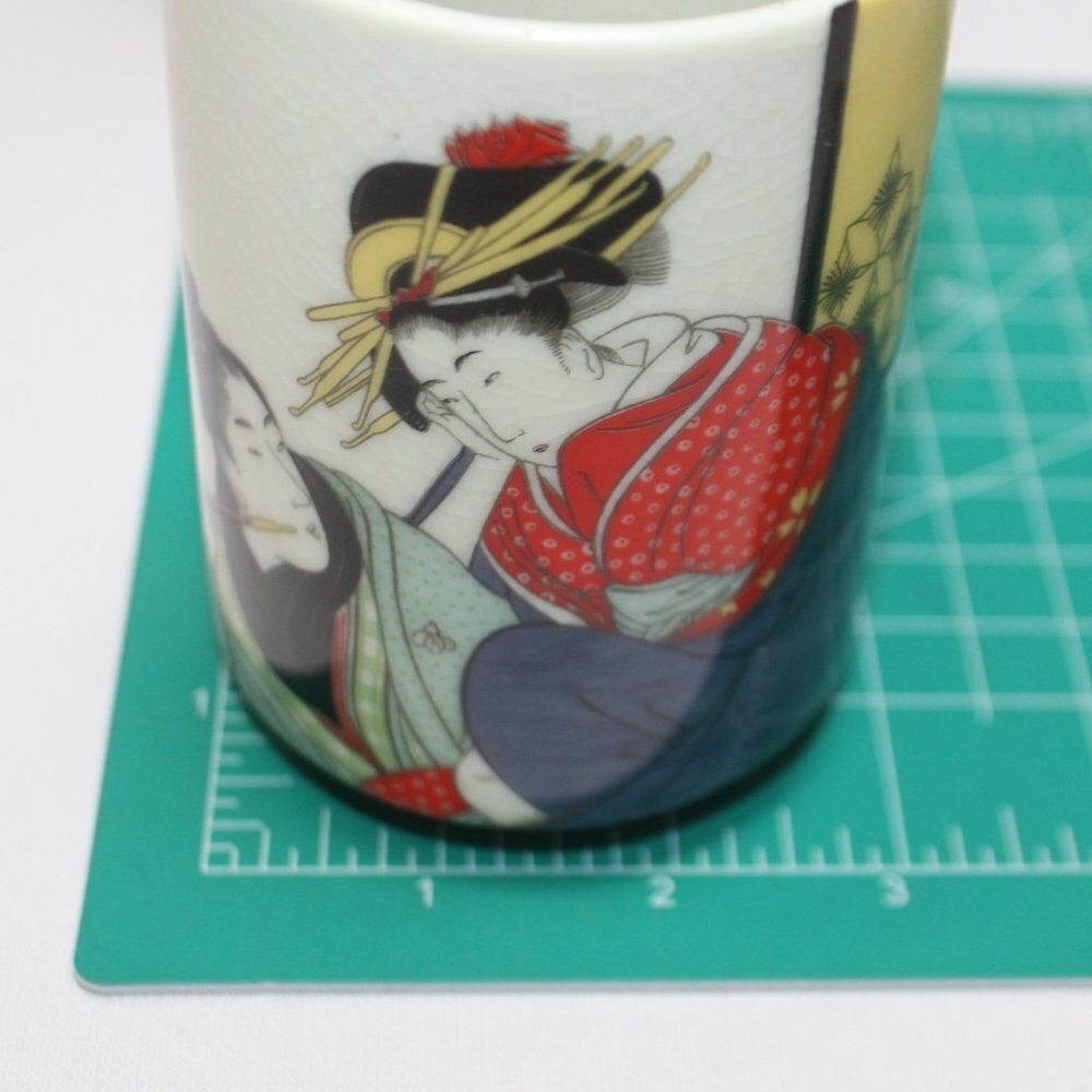 Vintage Japanese Tea Cup and Saucer - Picture 6 of 9